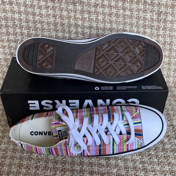 Converse Ctas OX White/Multi/Black MEN`S - Picture 4 of 16